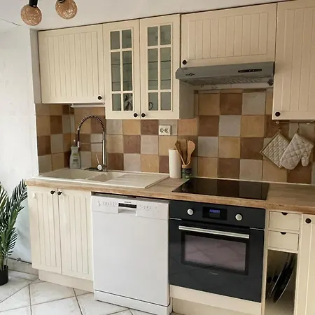 Petite Maison Briarde -