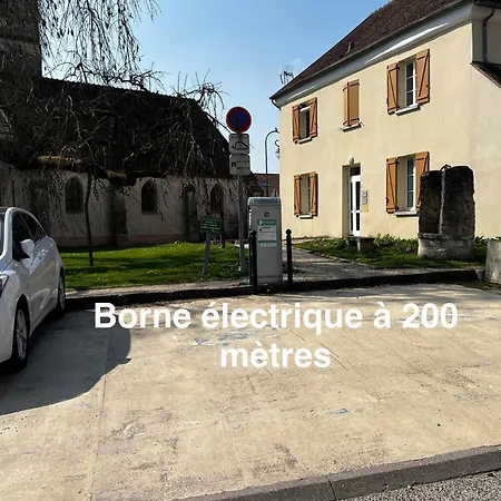 Semesterbostad Petite Maison Briarde -